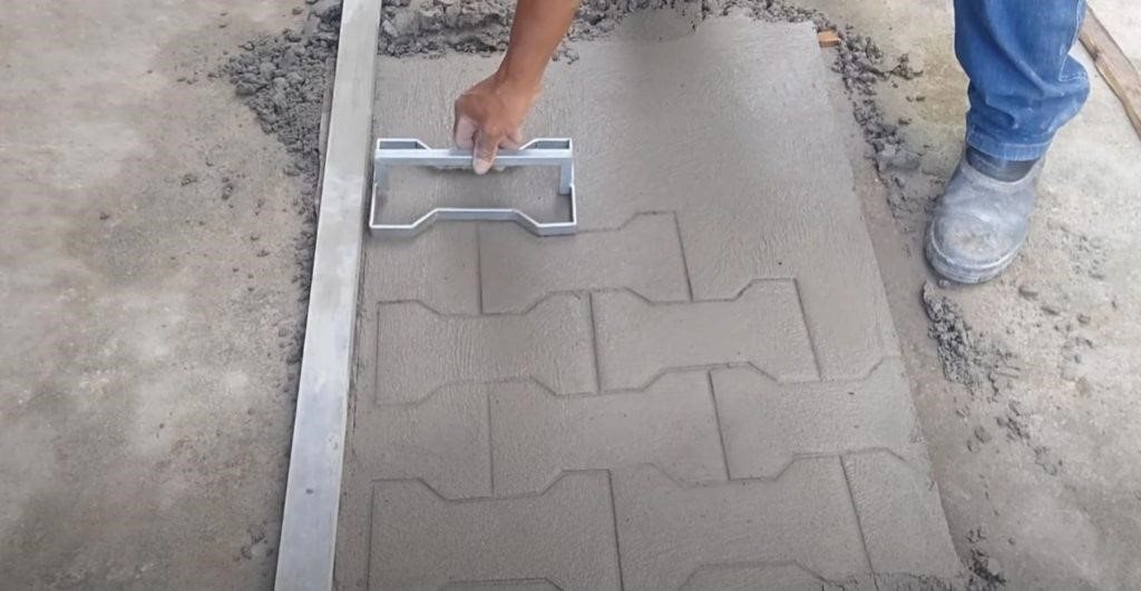 картинка для поста 3 способа как сделать имитацию брусчатки на бетоне