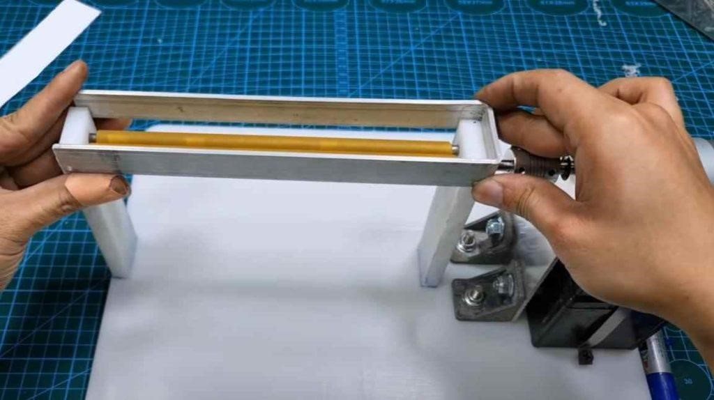 картинка для поста Самодельное приспособление для очистки перепелиных яиц